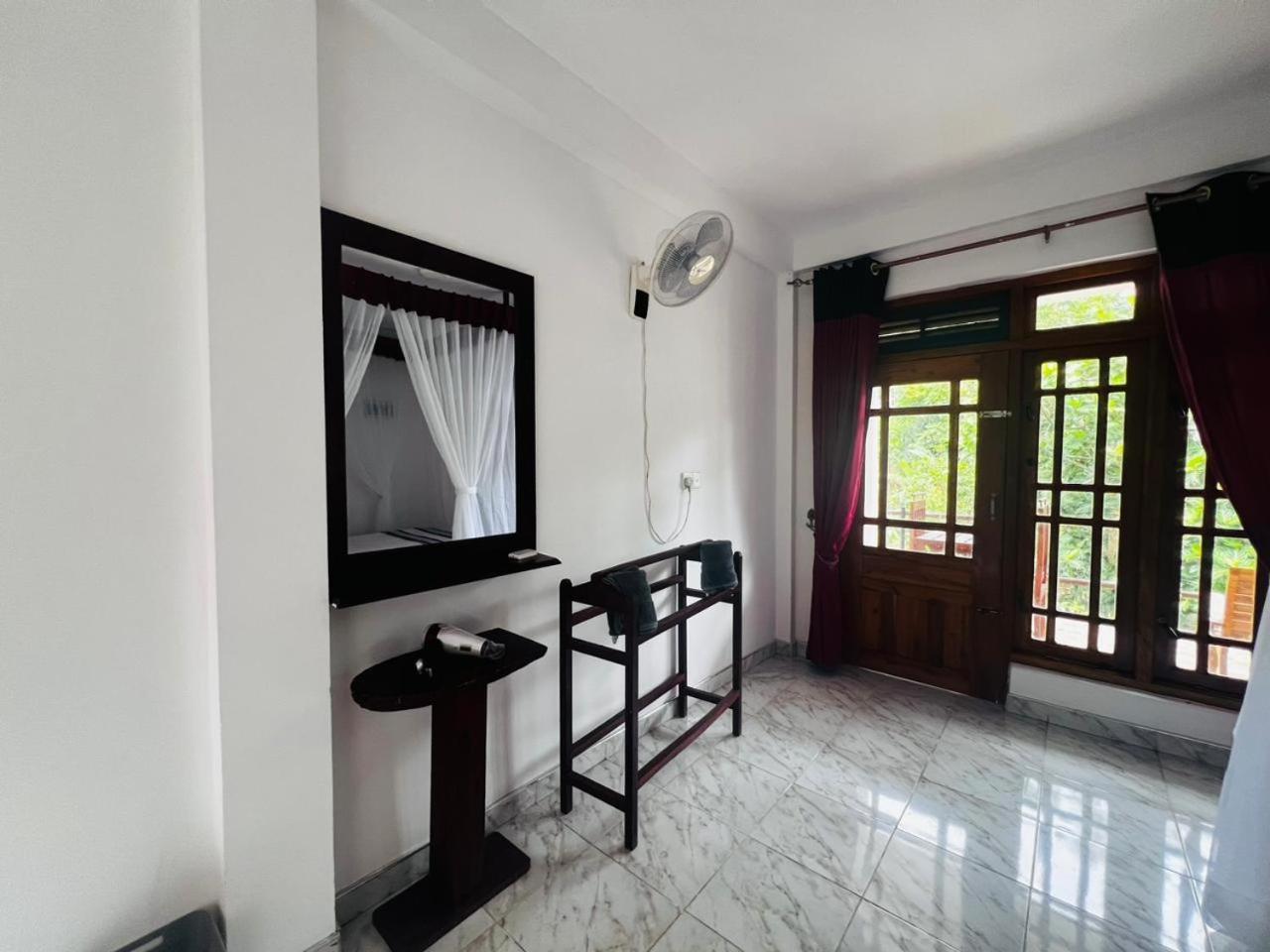 Rest Full Homestay Ella Ngoại thất bức ảnh