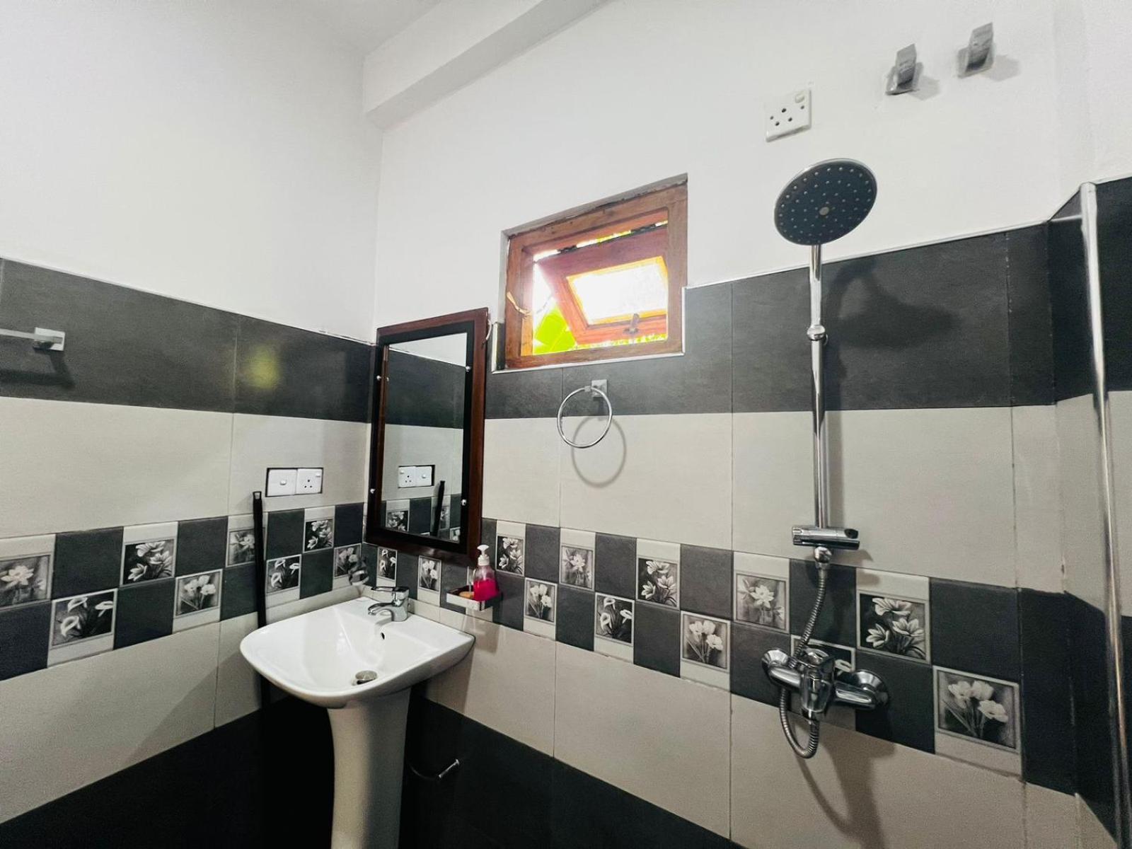 Rest Full Homestay Ella Ngoại thất bức ảnh